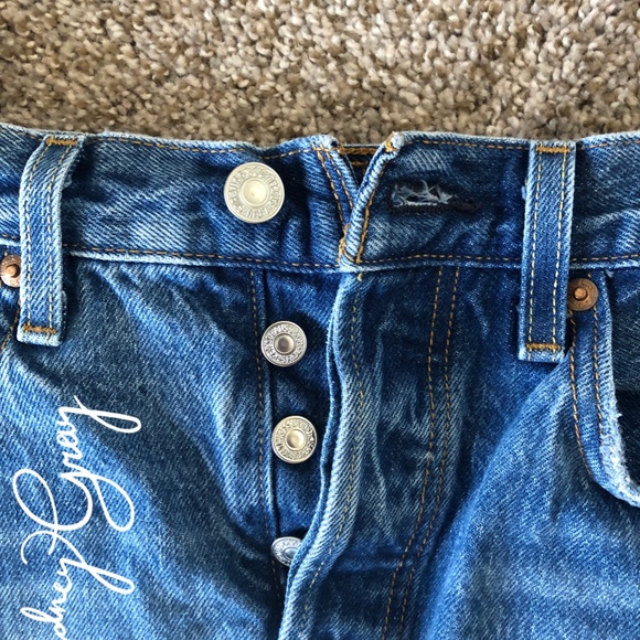 SUPER CUTE RARE WASH Levi 501 Jeans - Picture 10 of 12